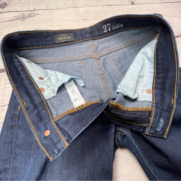 J. CREW Toothpick classic dark wash denim skinny straight ankle jeans, size 27 - Picture 5 of 14